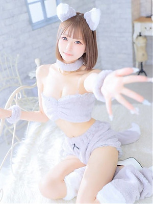 にこ