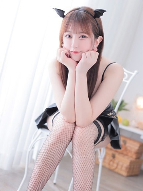 にこ