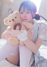 にこ